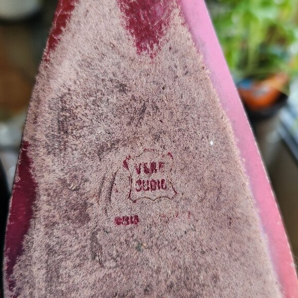 Bruno Magli Italy Leather Purple Shoes Heels Bow Size 7.5 or 7 1/2 Medium Heel - Picture 10 of 15